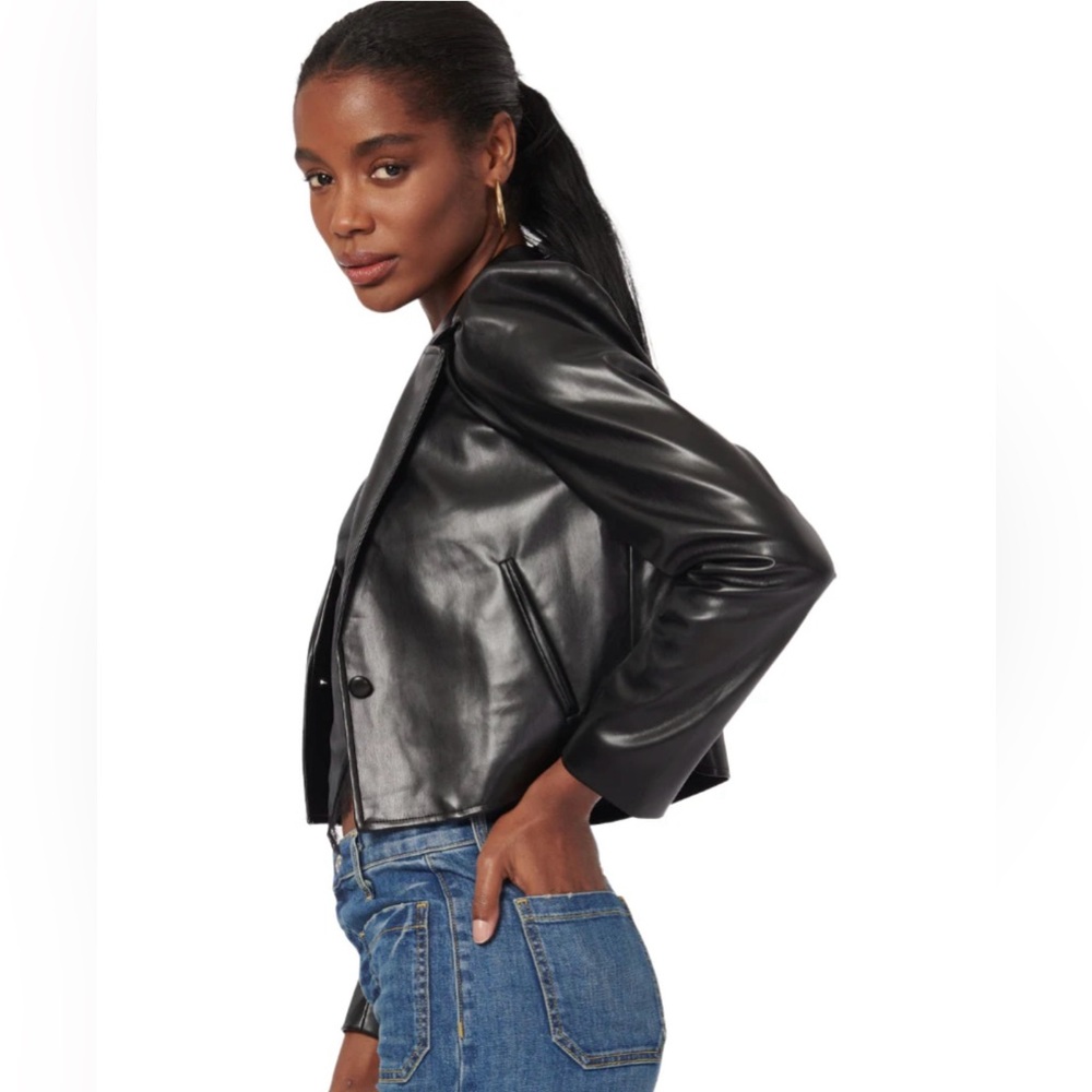 Cami NYC
Aliette Vegan Leather
Jacket - Black